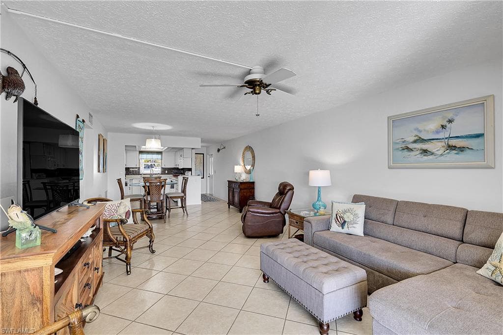 1304 Miramar ST # 103, CAPE CORAL FL 33904-18