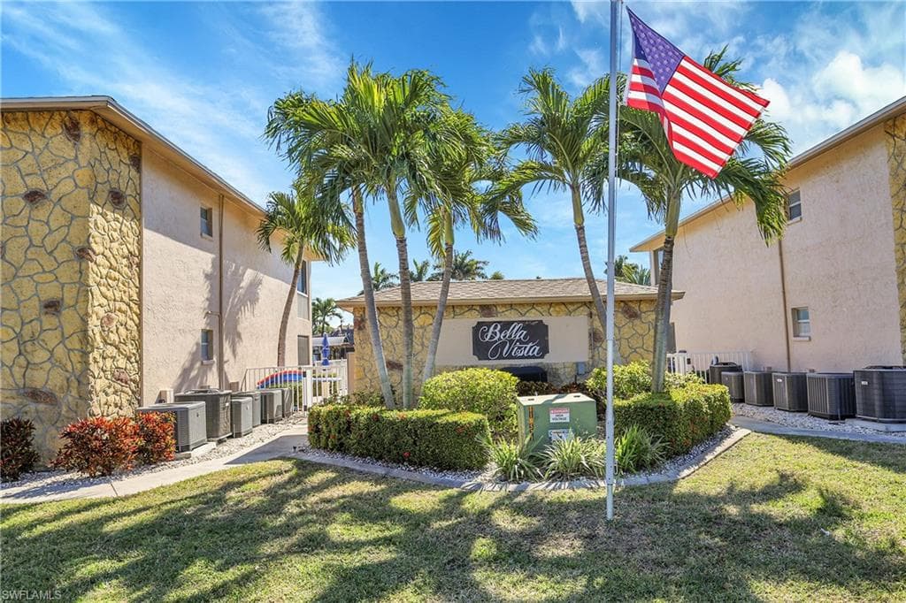 1304 Miramar ST # 103, CAPE CORAL FL 33904-28