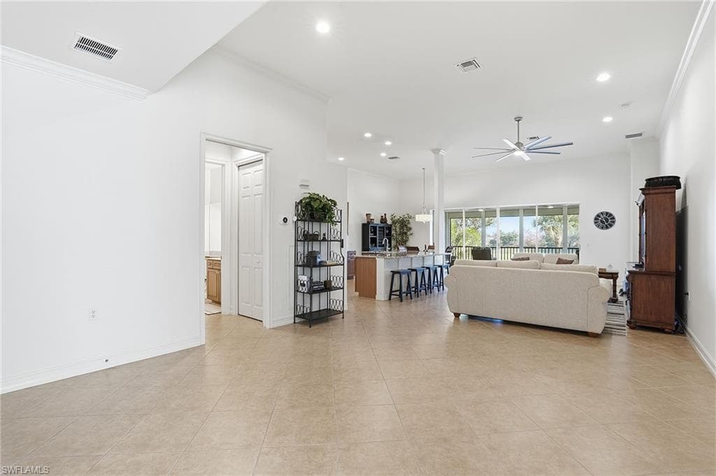 9340 Triana TER # 284, FORT MYERS FL 33912-2