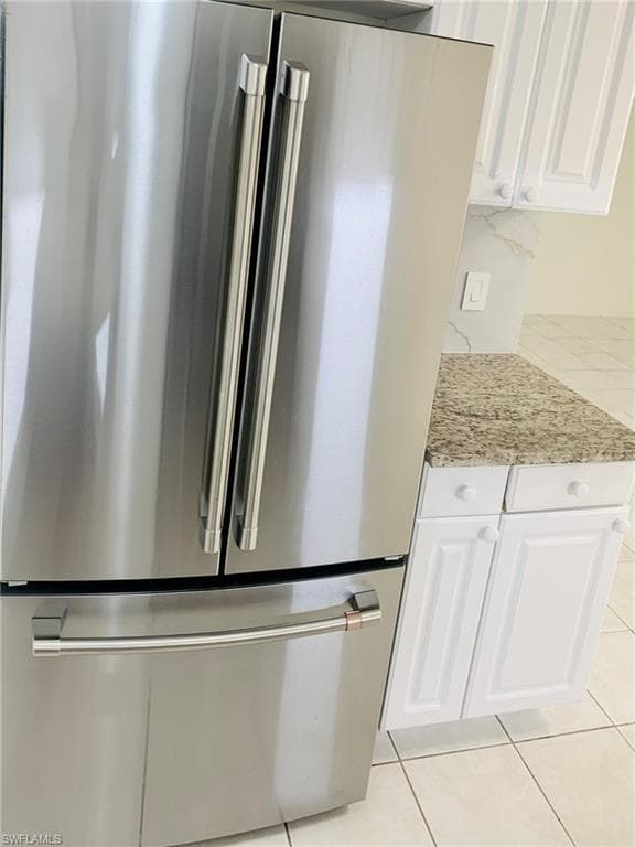 826 Wiggins Pass RD # 214, NAPLES FL 34110-9