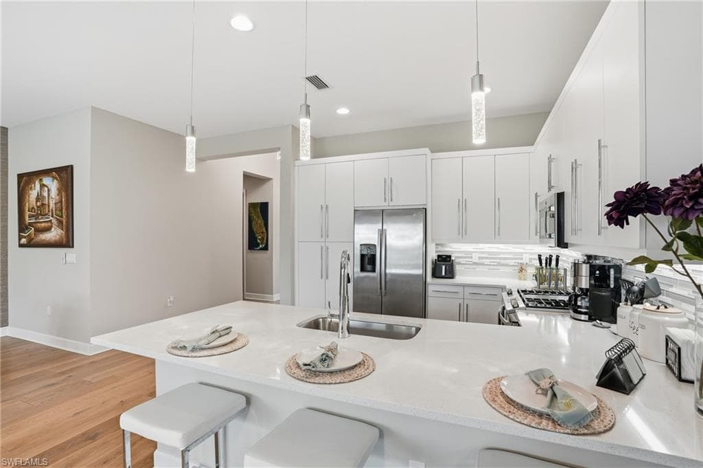 11394 Jacaranda DR, NAPLES FL 34120-8