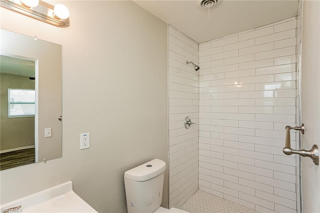 604 Shamrock BLVD, VENICE FL 34293-12