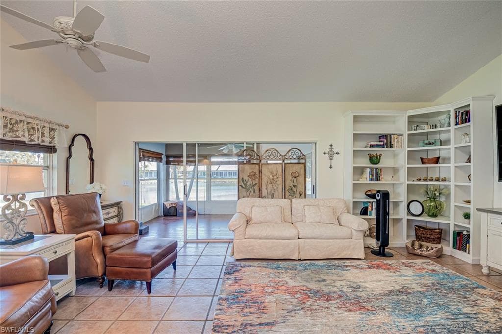204 McGregor Park CIR, FORT MYERS FL 33908-1