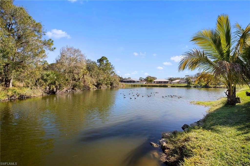18189 Sandy Pines CIR, NORTH FORT MYERS FL 33917-1