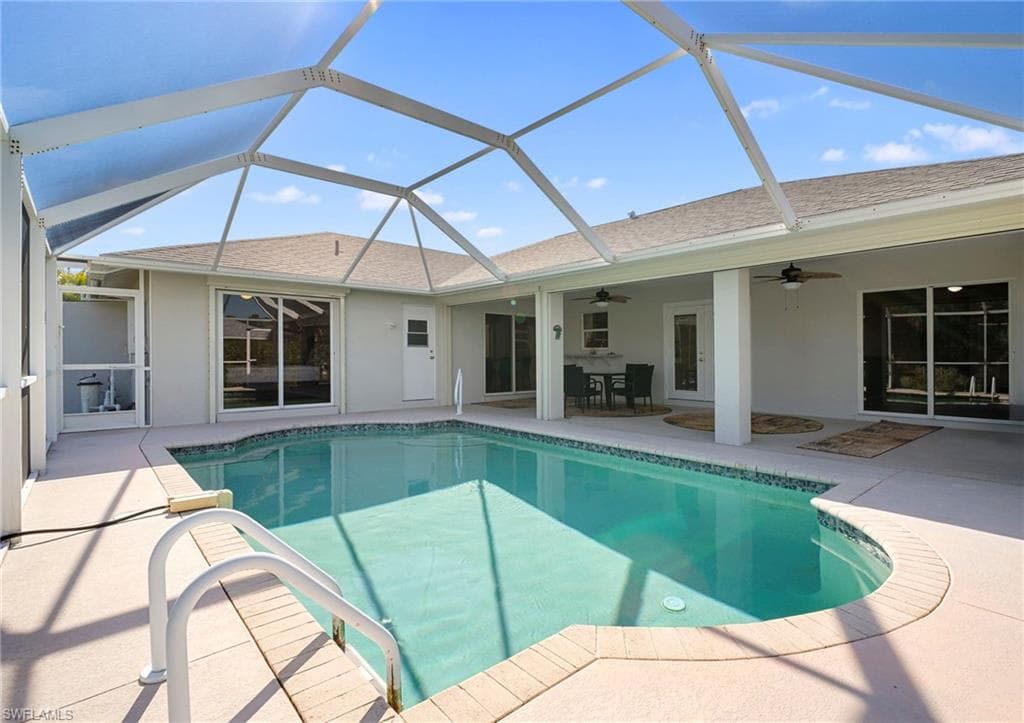 18189 Sandy Pines CIR, NORTH FORT MYERS FL 33917-4