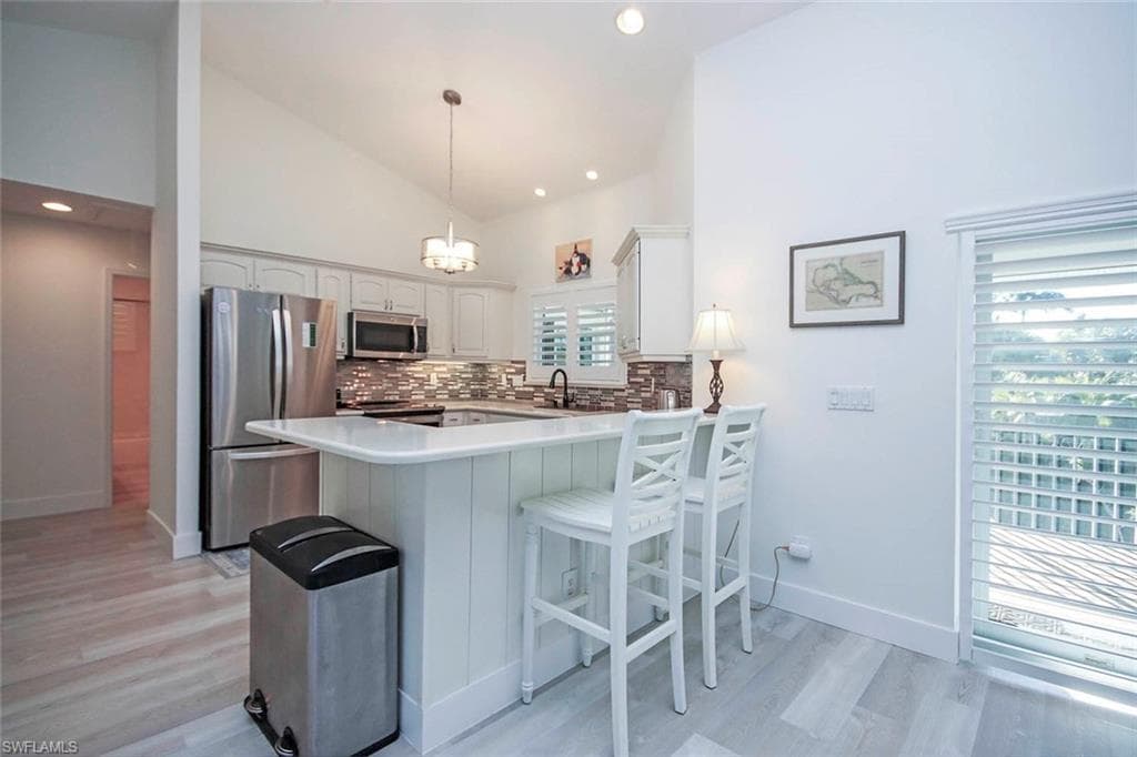 1890 Farm TRL, SANIBEL FL 33957-6