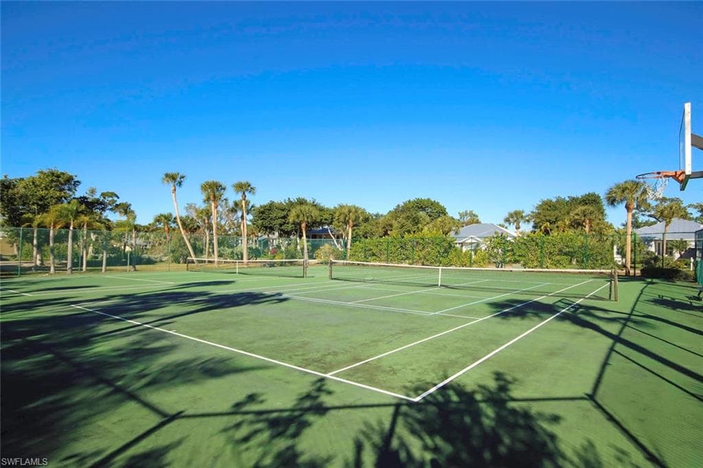 1890 Farm TRL, SANIBEL FL 33957-31