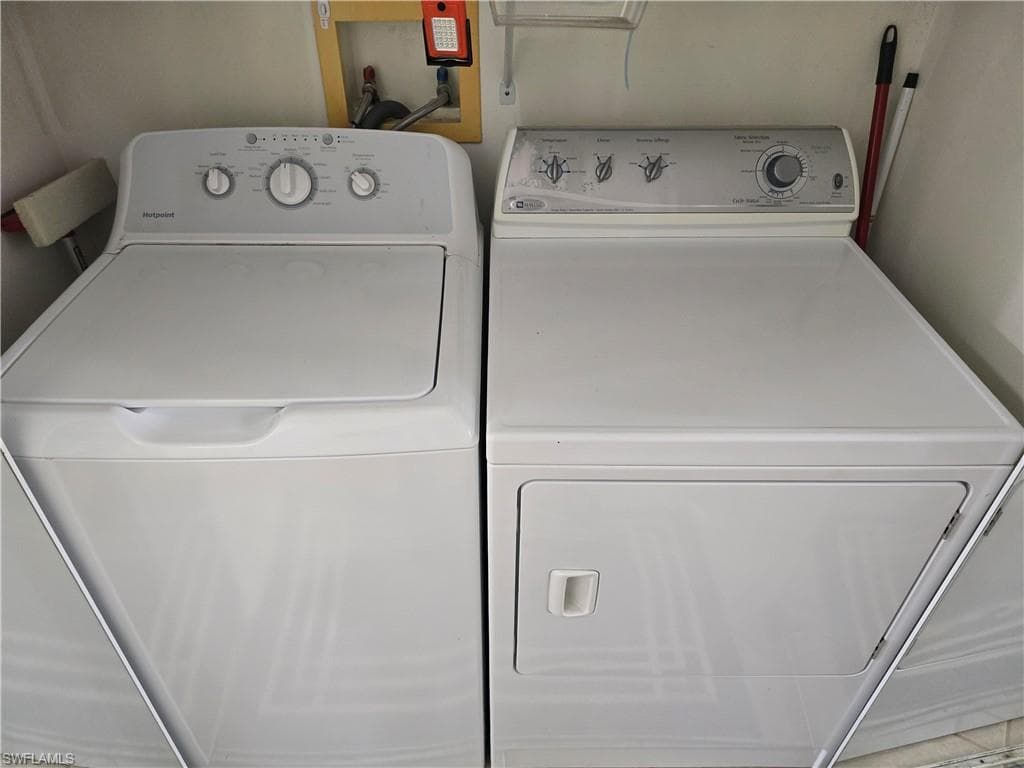 1210 Wildwood Lakes BLVD # 203, NAPLES FL 34104-18