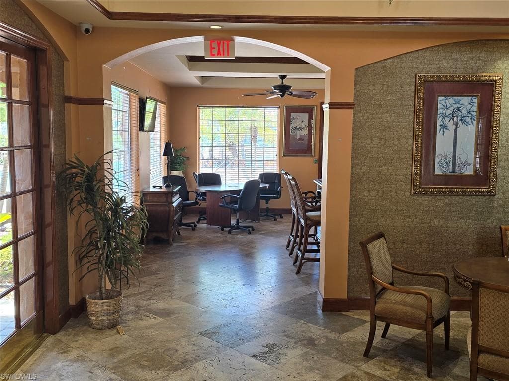 1210 Wildwood Lakes BLVD # 203, NAPLES FL 34104-34