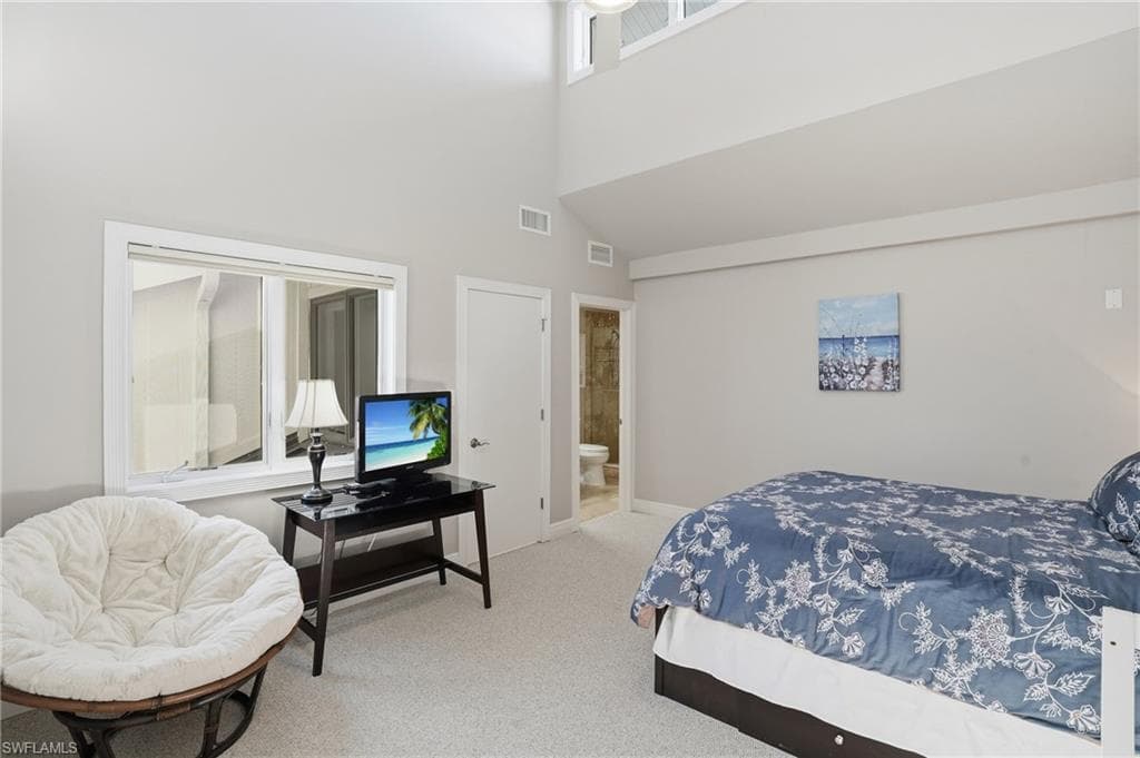 17037 Marina Cove LN, FORT MYERS FL 33908-22