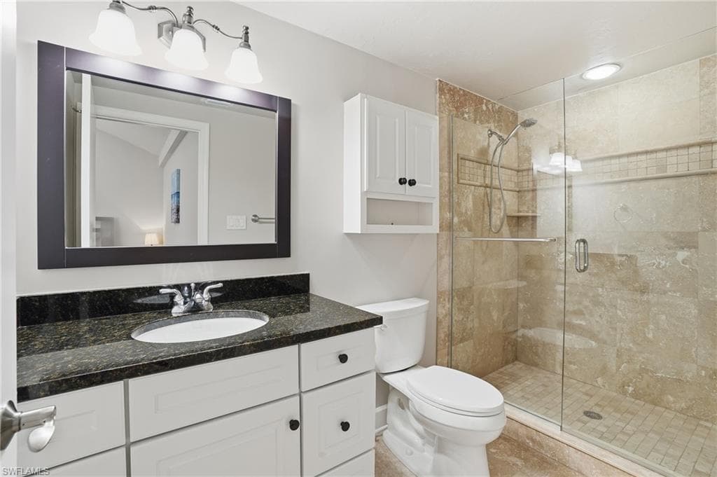 17037 Marina Cove LN, FORT MYERS FL 33908-25