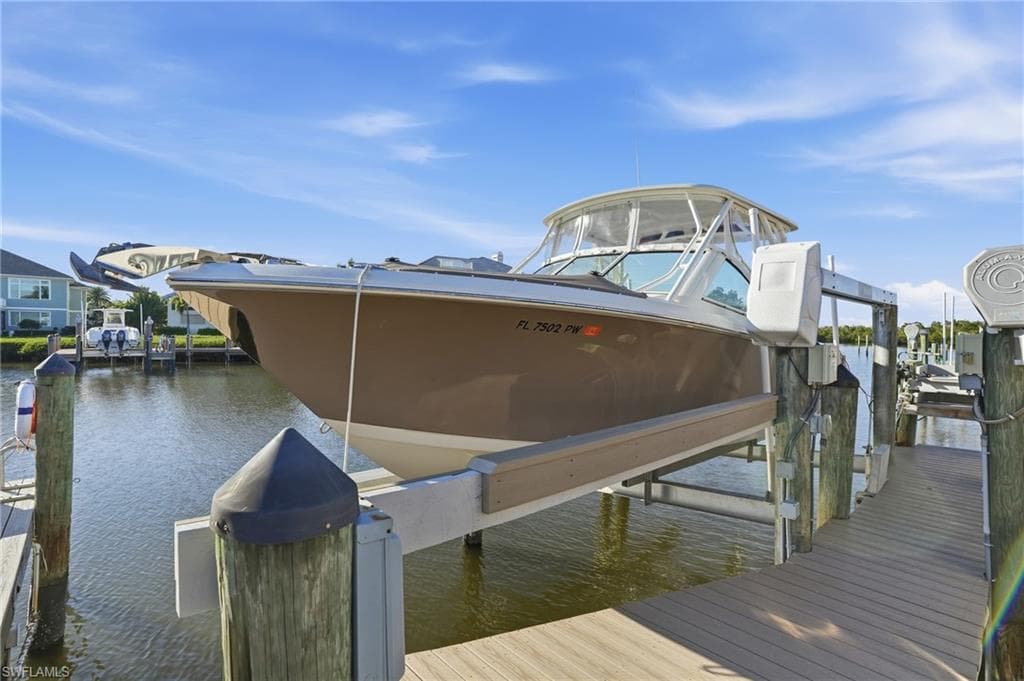 17037 Marina Cove LN, FORT MYERS FL 33908-40