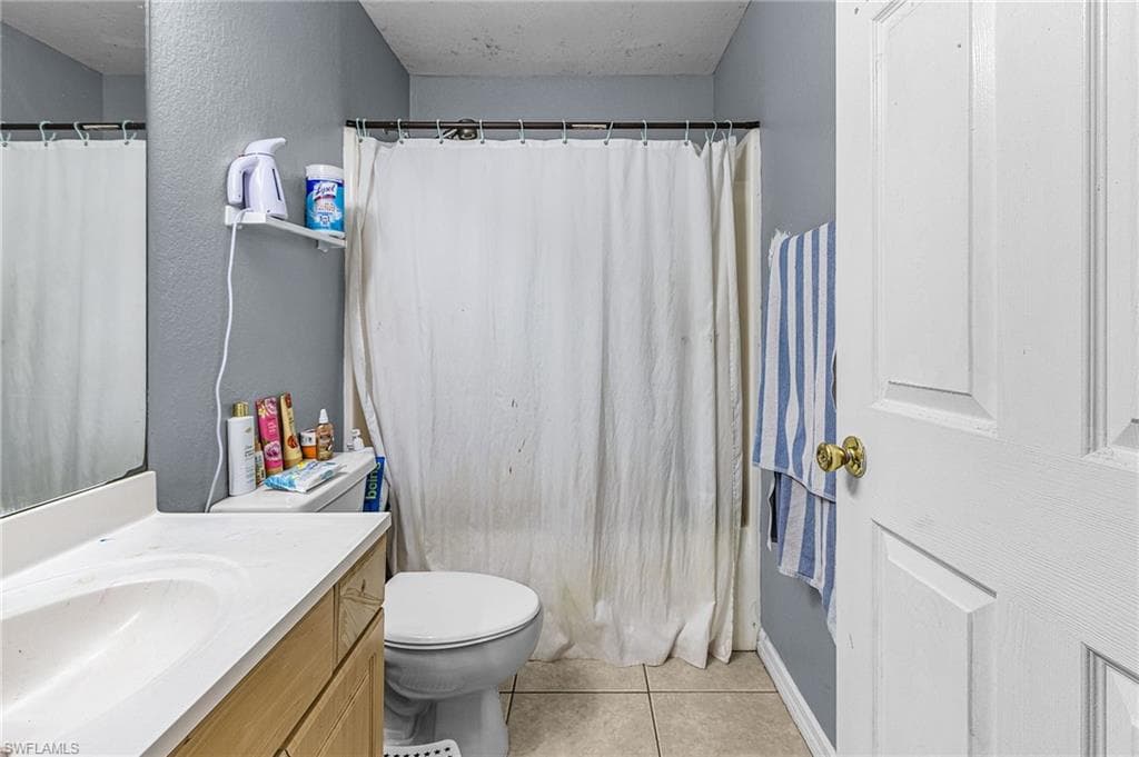 4411 22nd ST SW, LEHIGH ACRES FL 33973-17