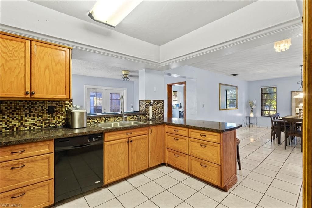 3680 7th AVE SW-8