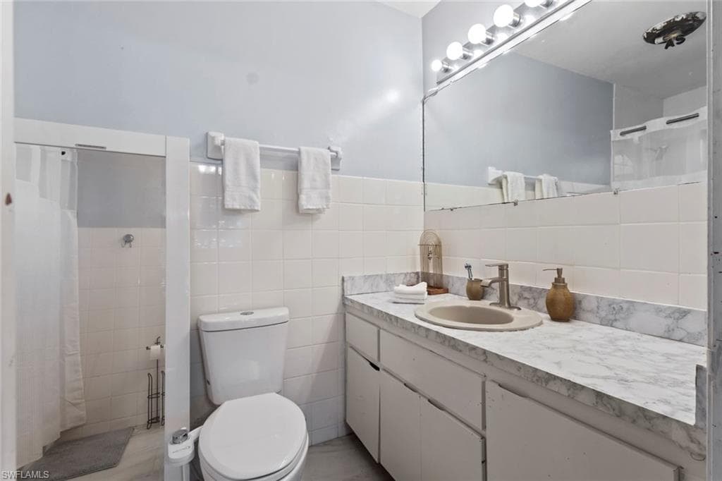 3680 7th AVE SW-14