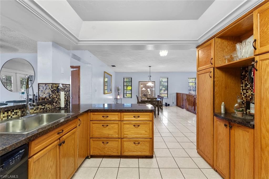 3680 7th AVE SW-7