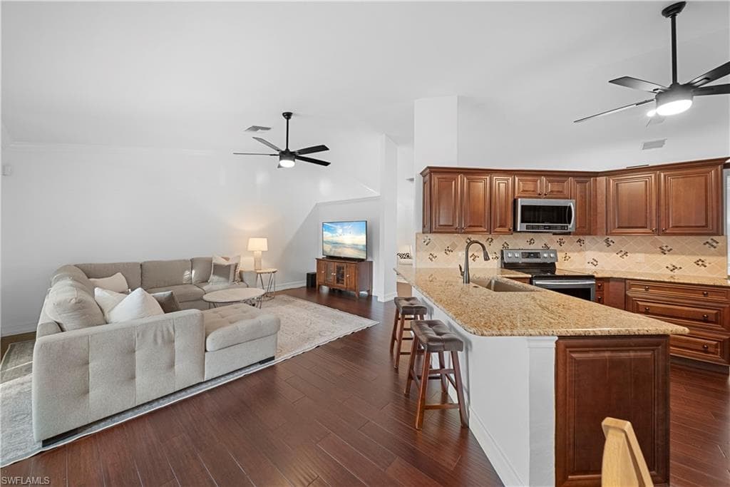 10027 Boca CIR, NAPLES FL 34109-11