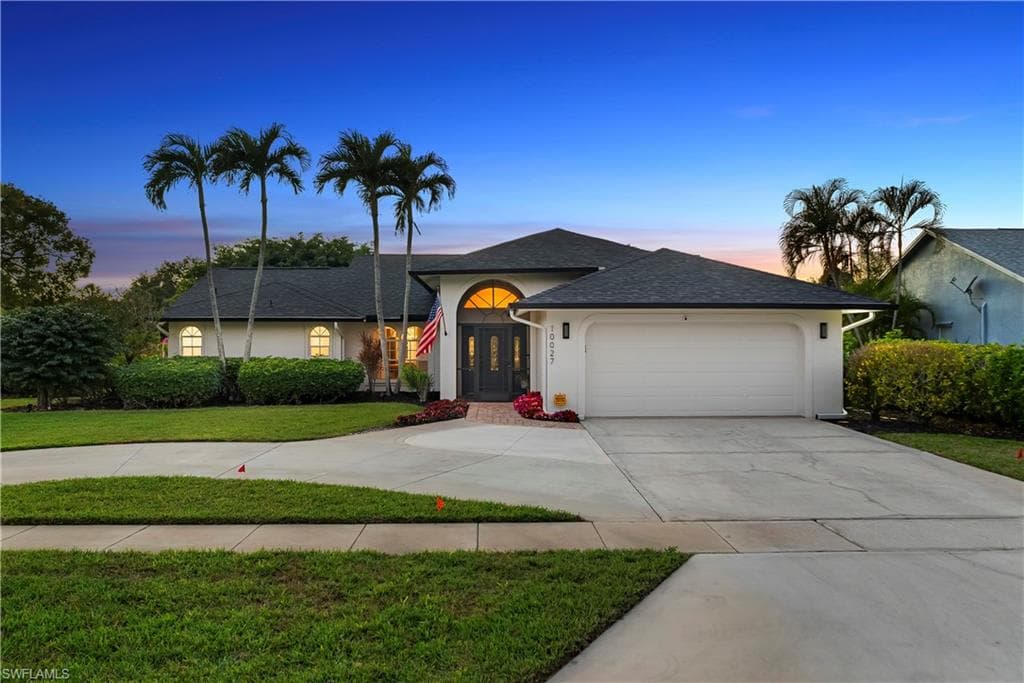 10027 Boca CIR, NAPLES FL 34109-39