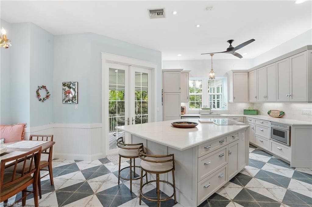 18161 Old Dominion CT, FORT MYERS FL 33908-12