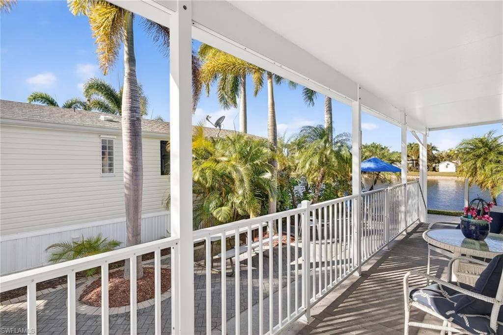 3131 Crystal Lake DR, NAPLES FL 34120-18