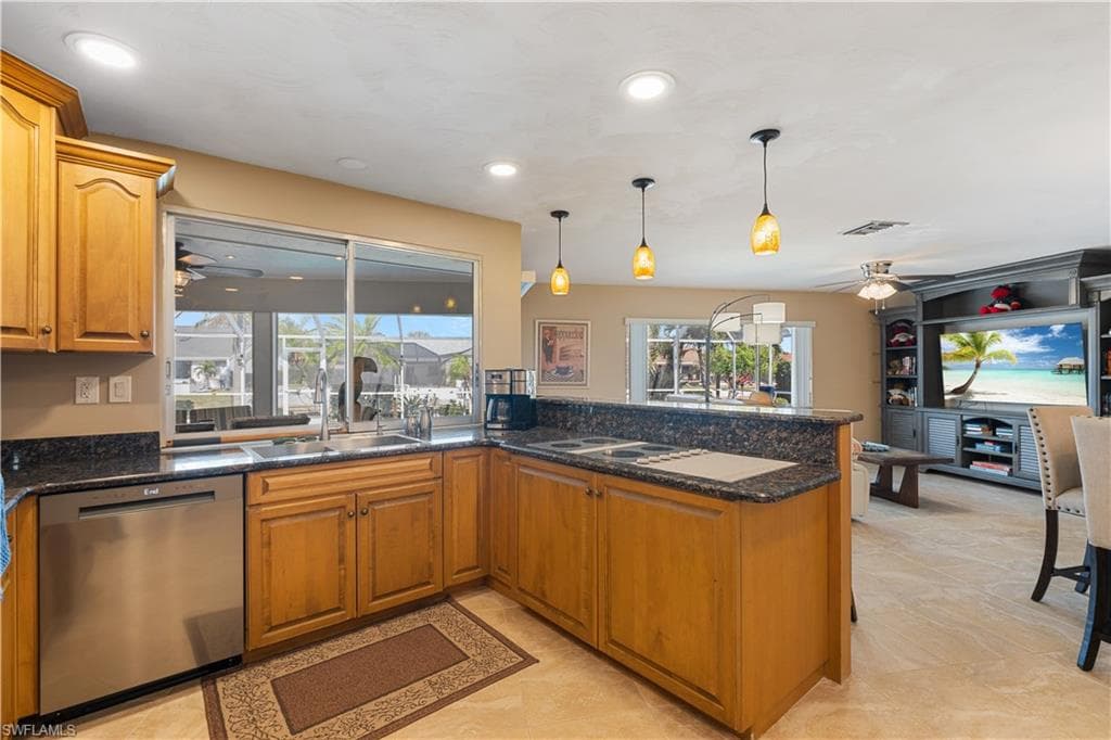 1011 S Town And River DR, FORT MYERS FL 33919-11