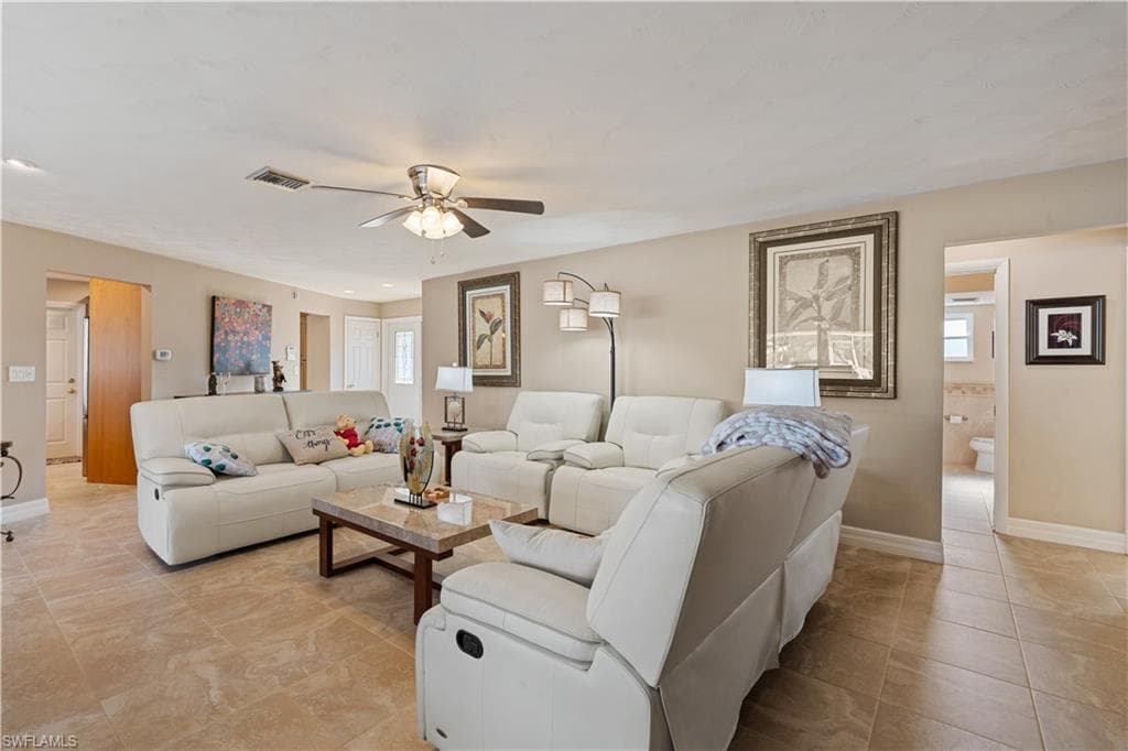1011 S Town And River DR, FORT MYERS FL 33919-6