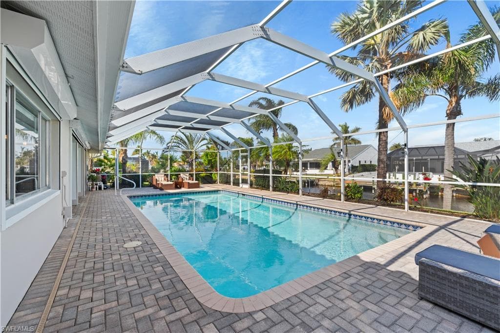 1011 S Town And River DR, FORT MYERS FL 33919-4