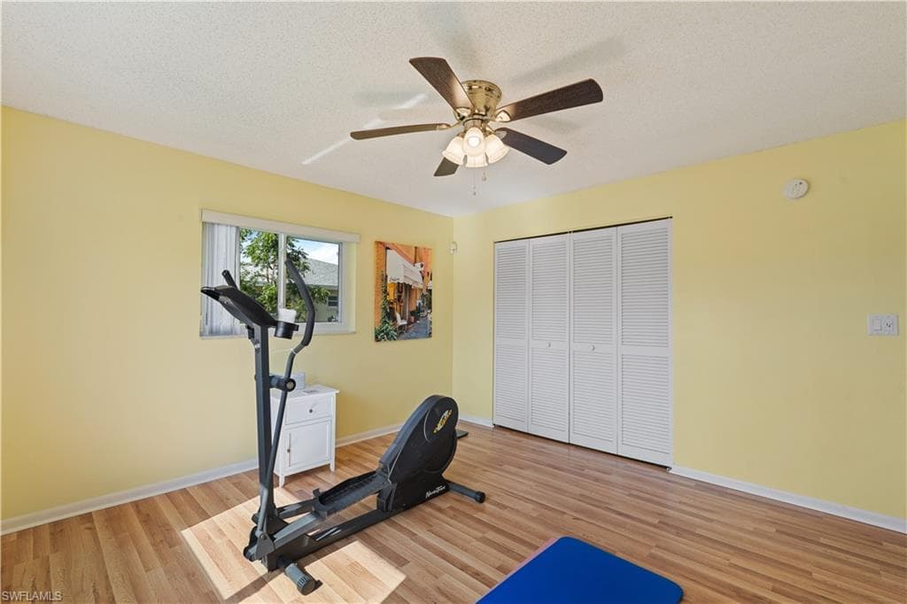 1011 S Town And River DR, FORT MYERS FL 33919-29