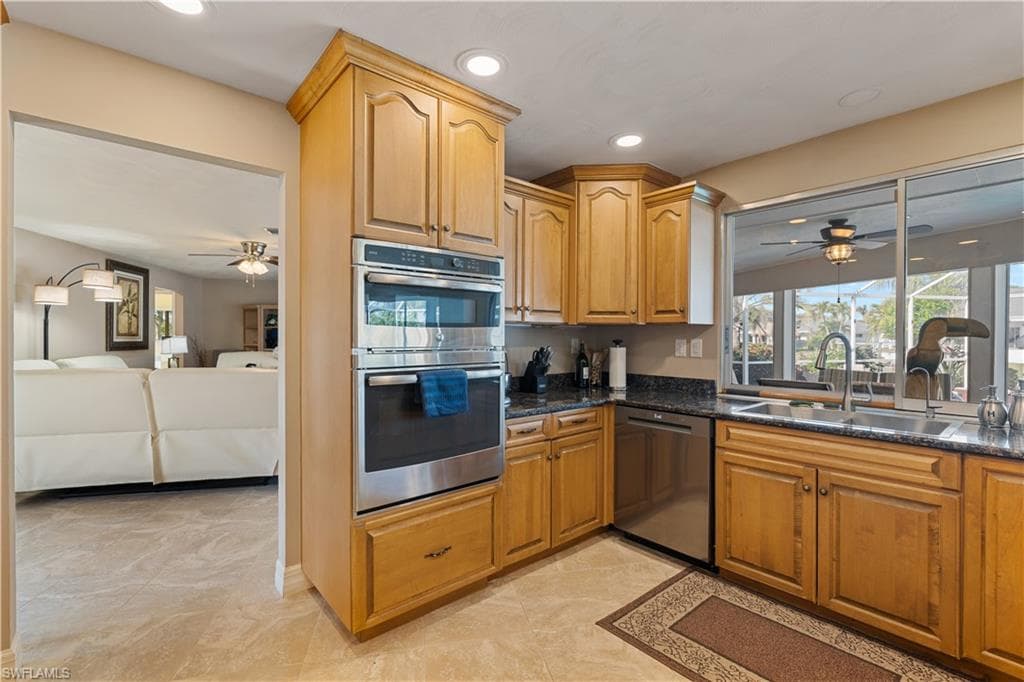 1011 S Town And River DR, FORT MYERS FL 33919-10