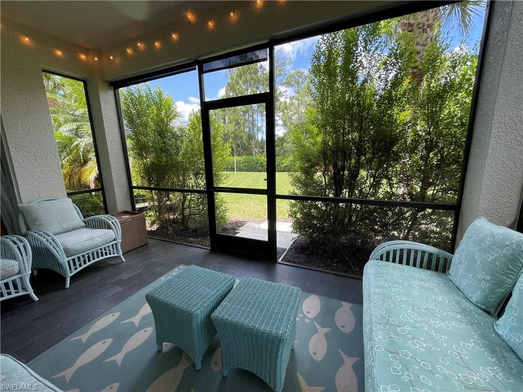 10640 Camarelle CIR-12