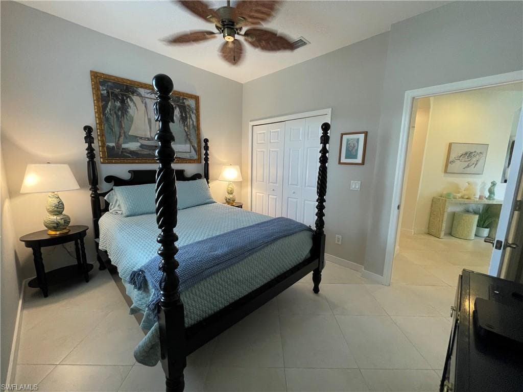 10640 Camarelle CIR-43