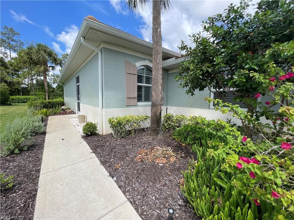 10640 Camarelle CIR-3