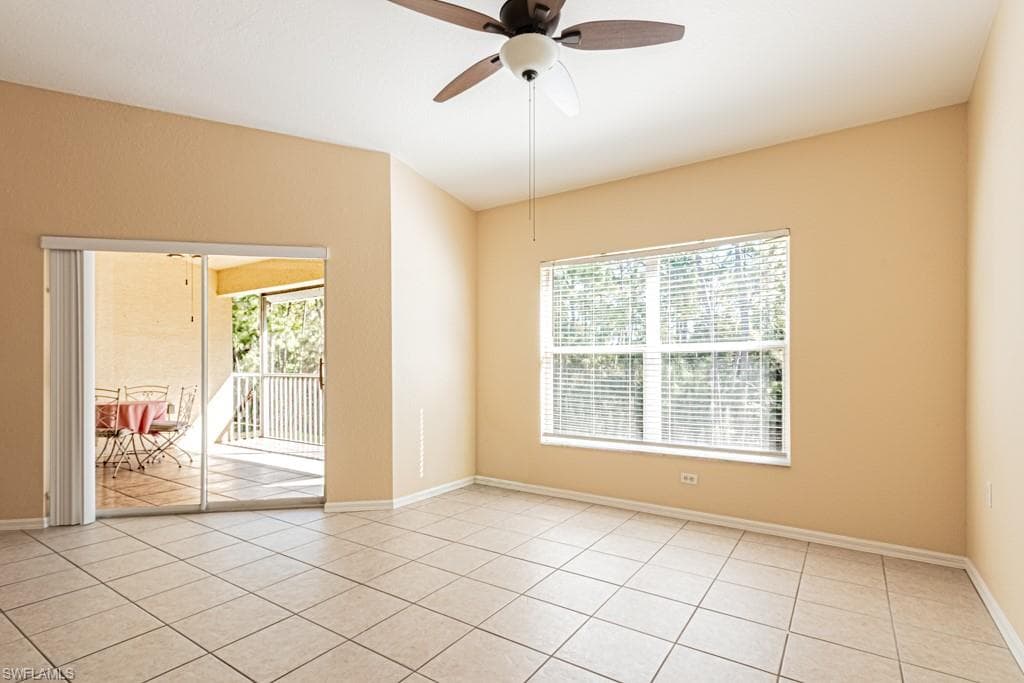 25767 LAKE AMELIA WAY # 204, BONITA SPRINGS FL 34135-10