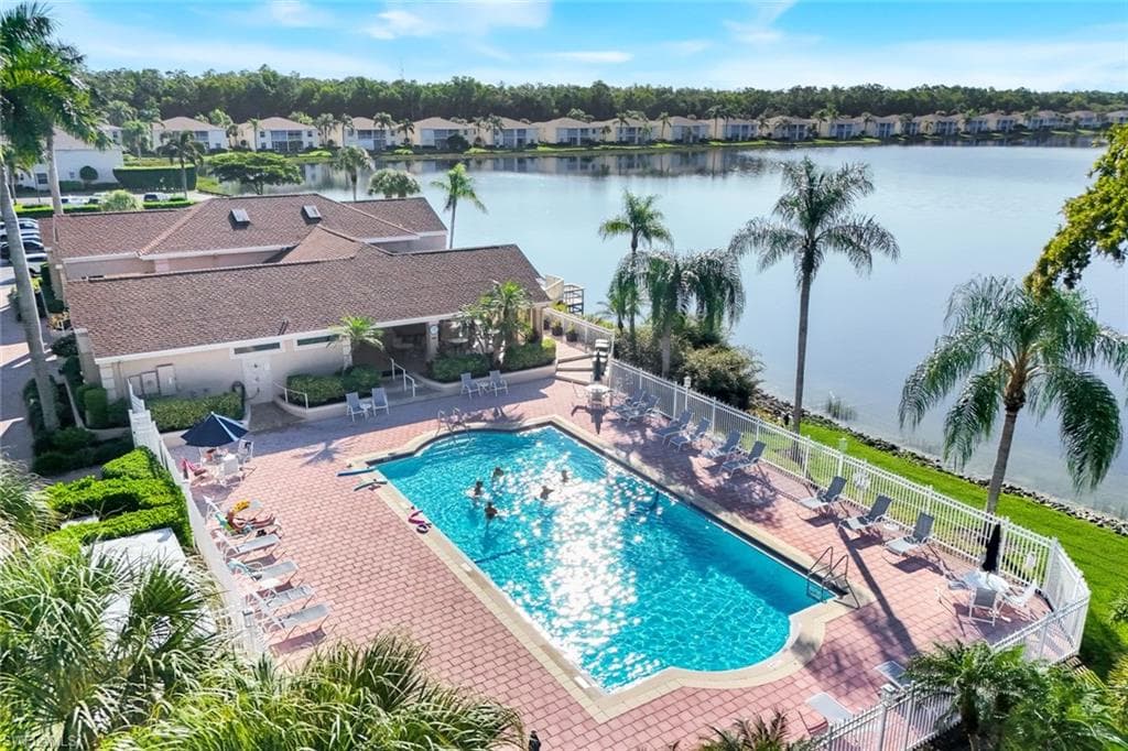 3420 Crown Pointe BLVD 202-48
