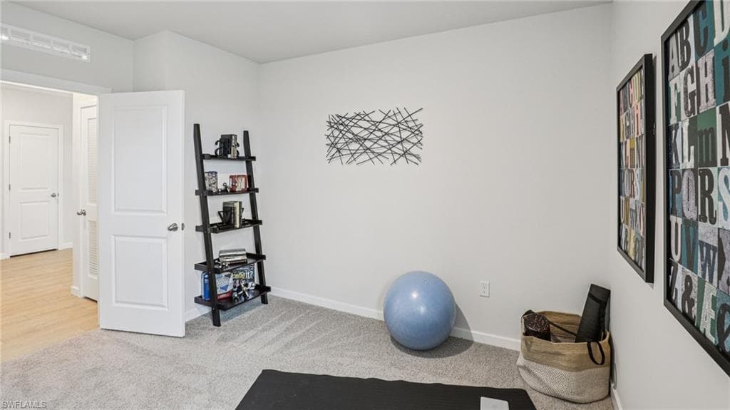 3614 Crosswater DR, NORTH FORT MYERS FL 33917-16