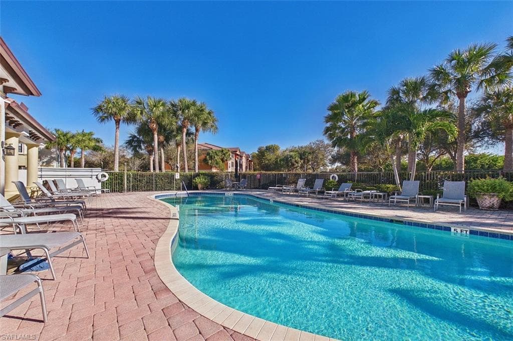 15821 Portofino Springs BLVD # 102, FORT MYERS FL 33908-1