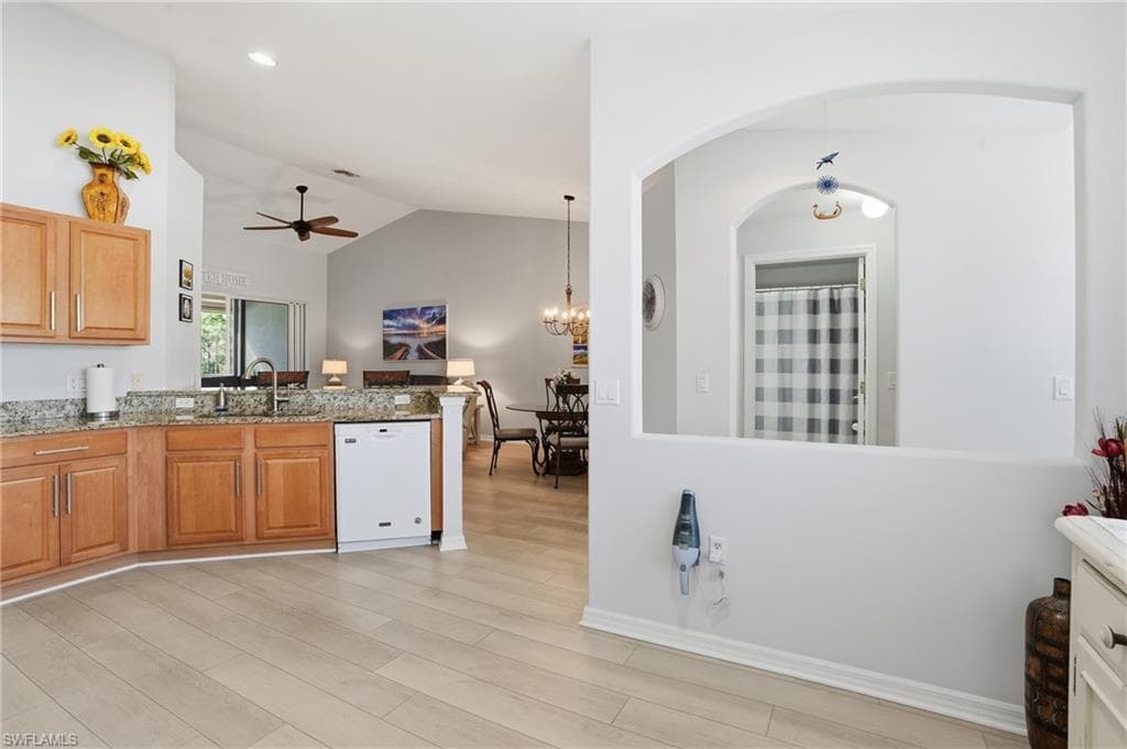 10137 Colonial Country Club BLVD 1103-17