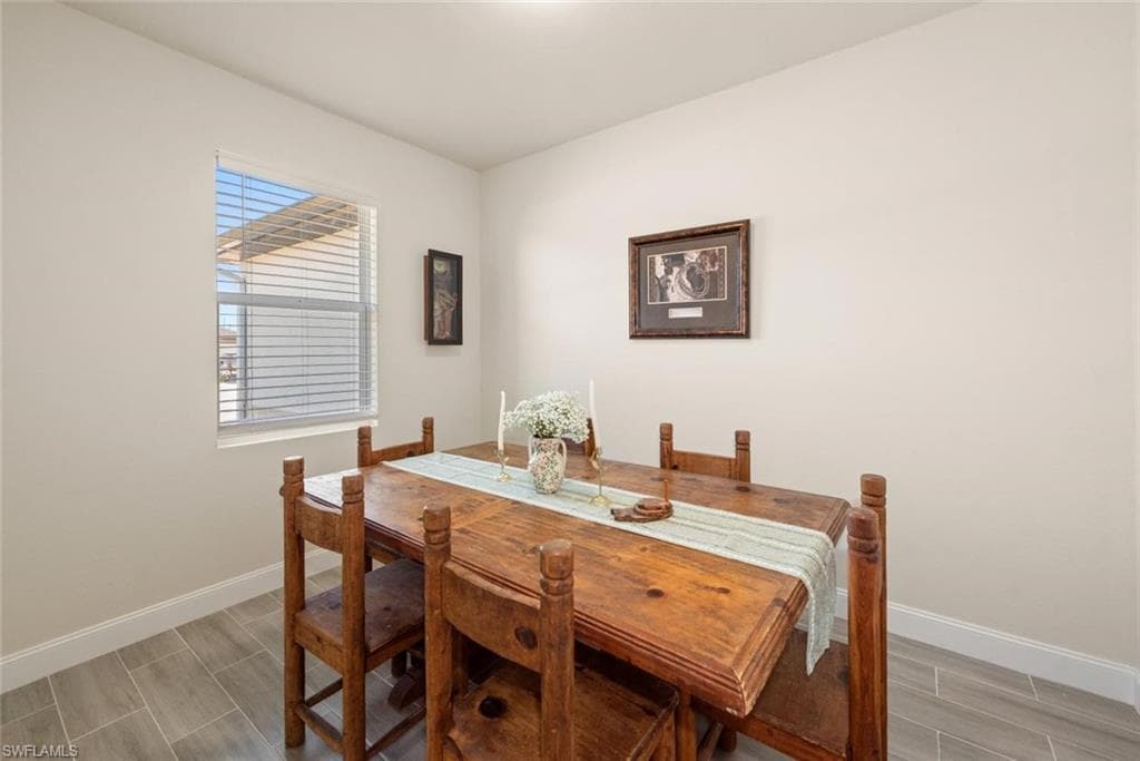 6139 Hendley CT, FORT MYERS FL 33905-2