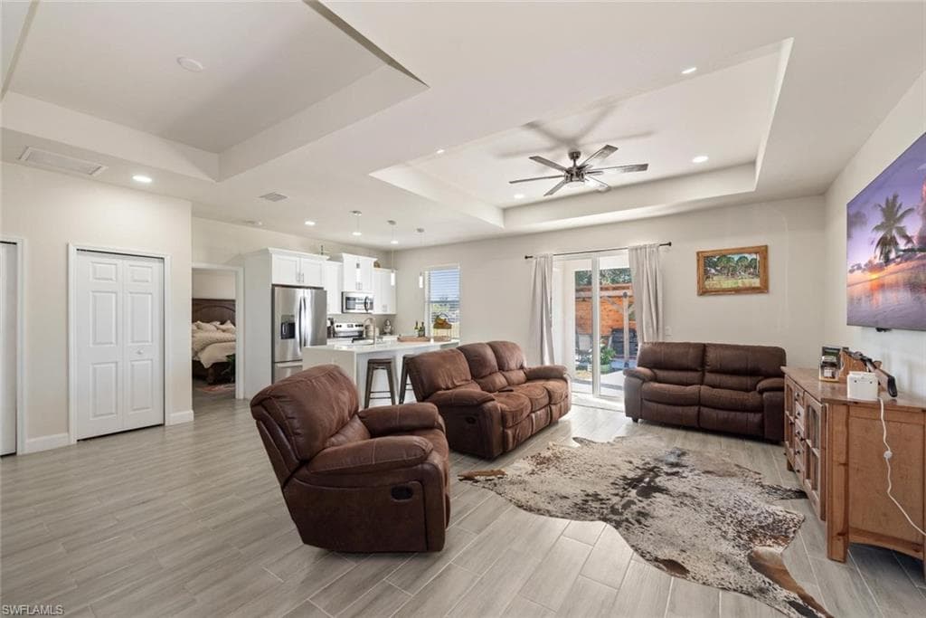 6139 Hendley CT, FORT MYERS FL 33905-4