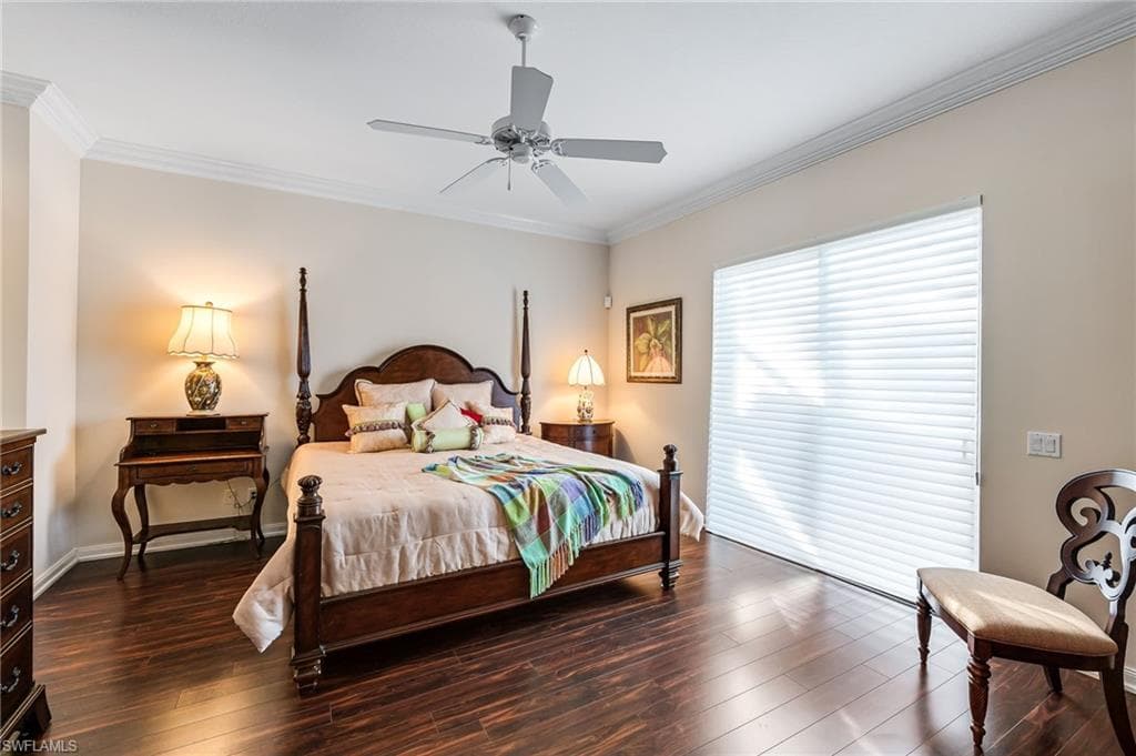 7013 Leopardi CT, NAPLES FL 34114-22