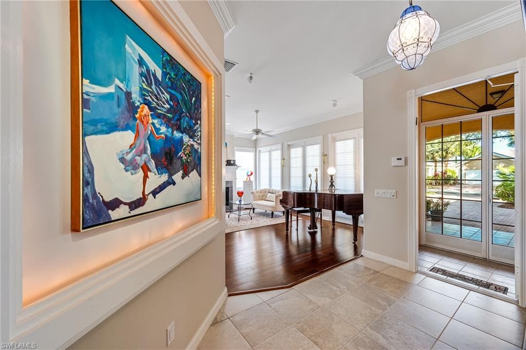 7013 Leopardi CT, NAPLES FL 34114-5