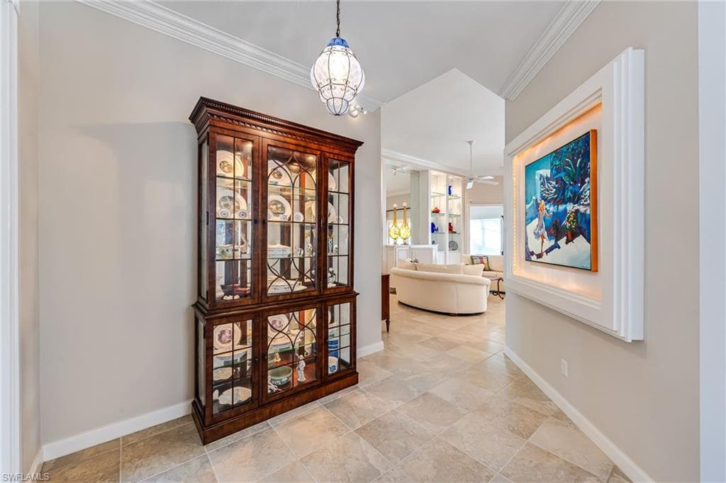 7013 Leopardi CT, NAPLES FL 34114-4