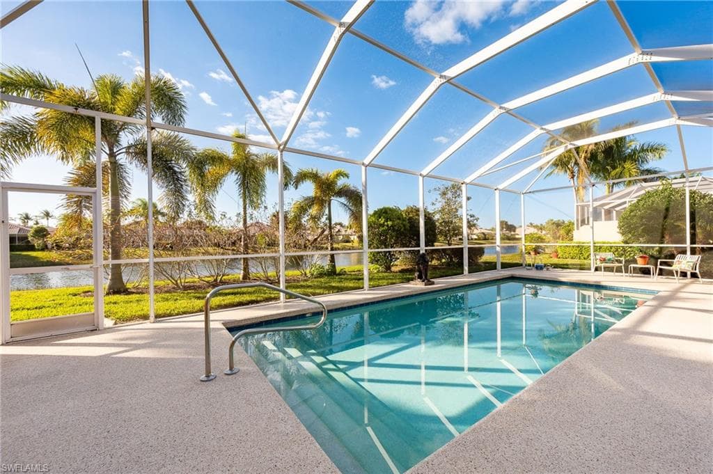 7013 Leopardi CT, NAPLES FL 34114-43