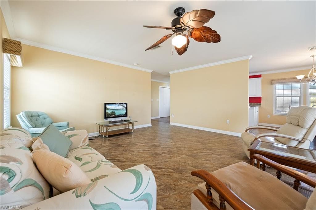 5252 Fiddleleaf DR, FORT MYERS FL 33905-9