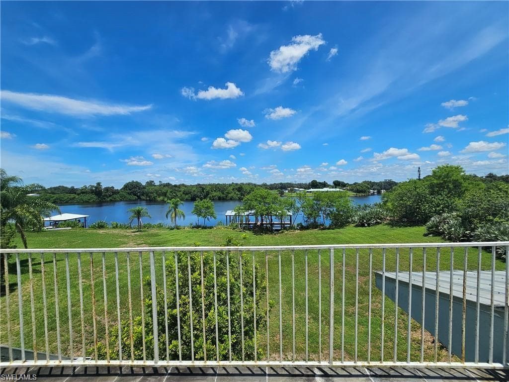4942 Fort Denaud RD, FORT DENAUD FL 33935-29