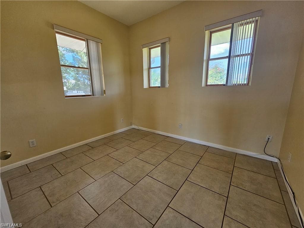 4942 Fort Denaud RD, FORT DENAUD FL 33935-10