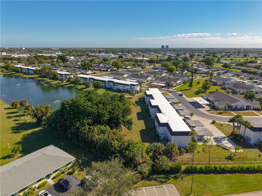 6884 Sandtrap DR # 4, FORT MYERS FL 33919-47