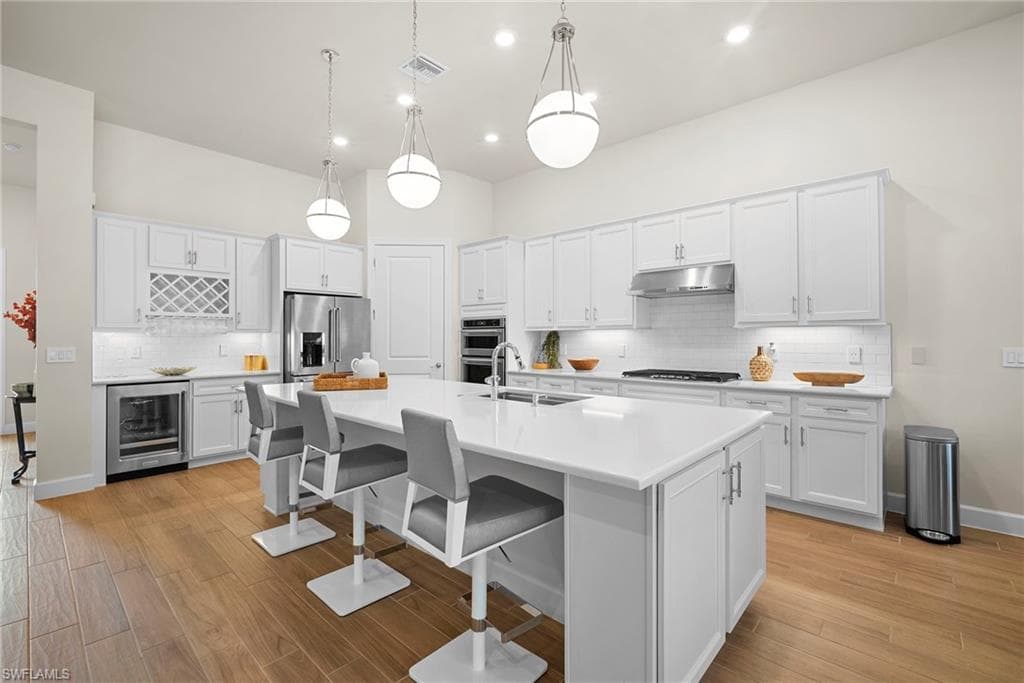 9774 Everglades DR, NAPLES FL 34120-5