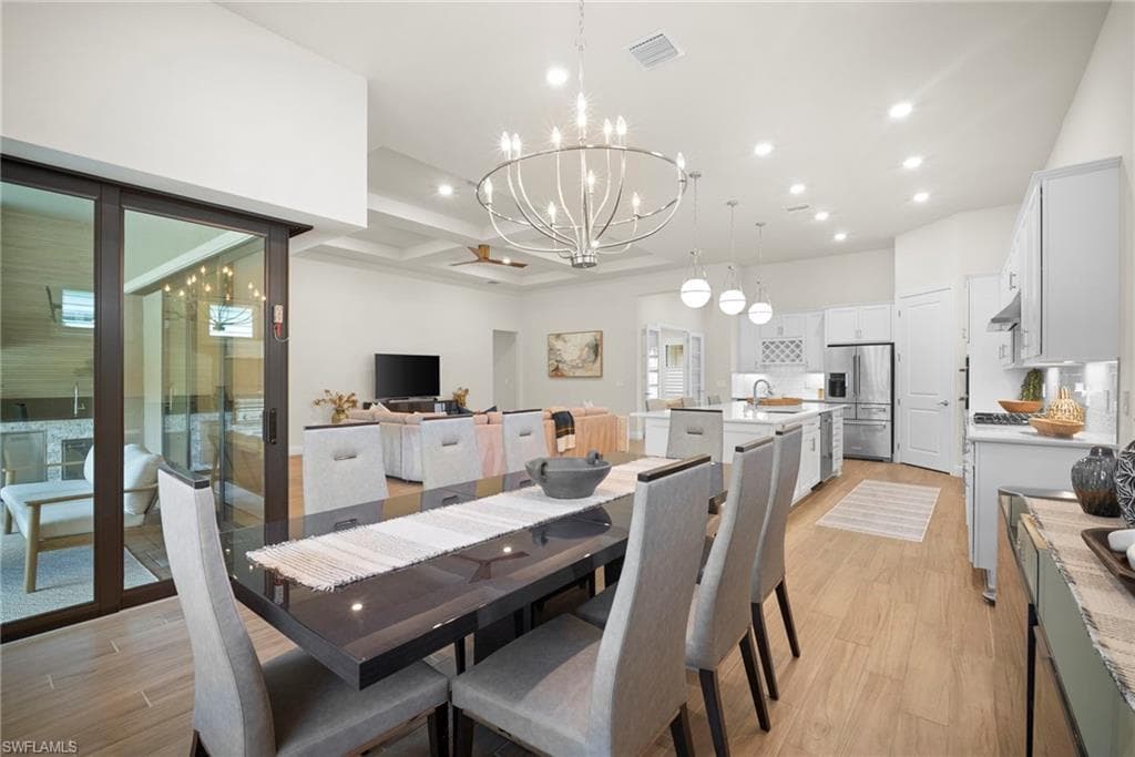 9774 Everglades DR, NAPLES FL 34120-9