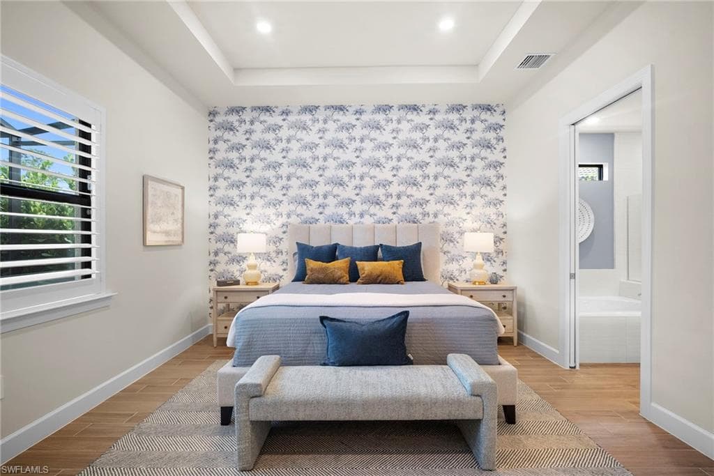 9774 Everglades DR, NAPLES FL 34120-13